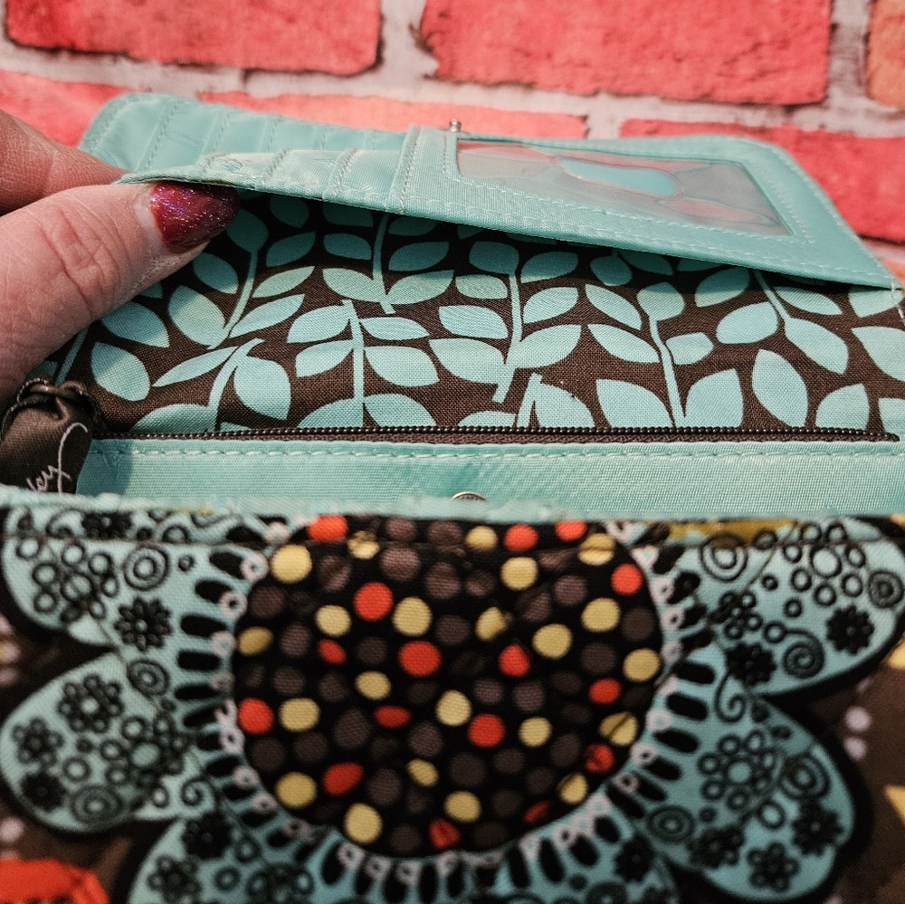 #571-Vera Bradley- Retired "Flower Shower" Pattern Quilted Wallet - Picture 8 of 9